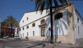 artQhost Jerez Huge Loft & Free Parking